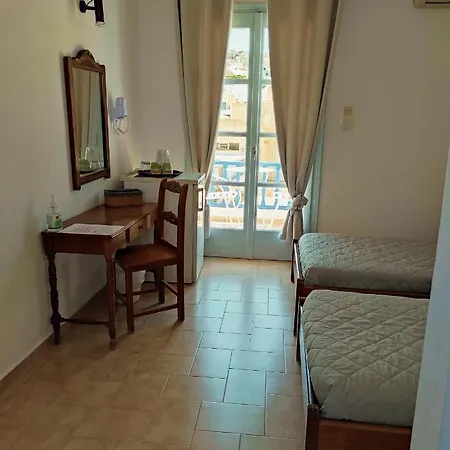 Dioni Hotel *