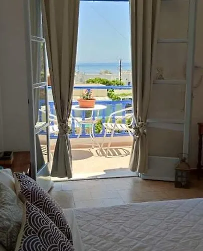 Отель Dioni Камари