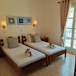 Hotel Dioni Kamari (Santorini)
