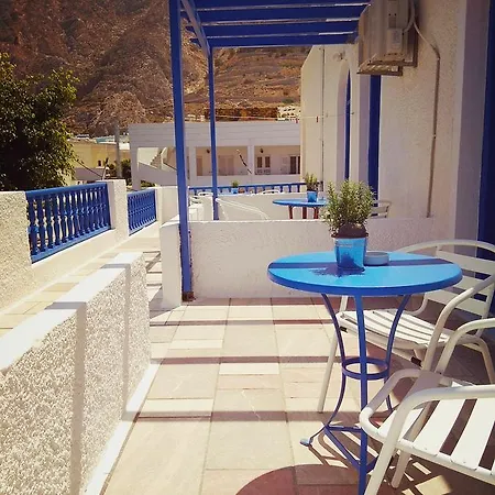 Dioni Kamari (Santorini)